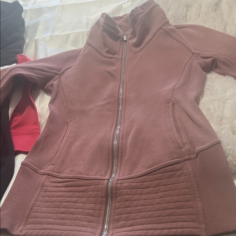 Lululemon Athletica Mauve Zip-Up Hoodie